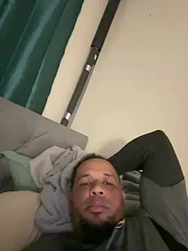 Snapshot of kelin17 chatting on March 18, 9:43 pm kelin17 online show from March 18, 9:43 pm