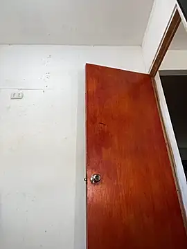 LatinBoysxxx online show from April 15, 6:52 pm