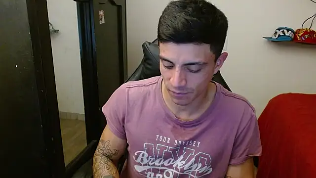 kv   xxx  online show from November 17, 3:31 am