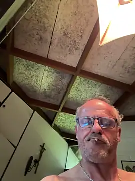 Bubbawarson online show from December 4, 3:19 pm