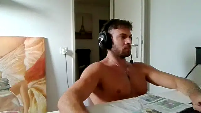 alpha-hunk online show from July 18, 4:56 pm