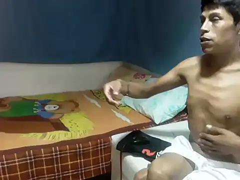 dani07- online show from February 4, 8:17 pm