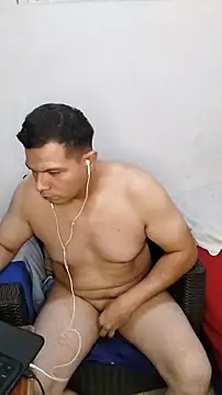 miketripi420 online show from April 16, 9:31 am