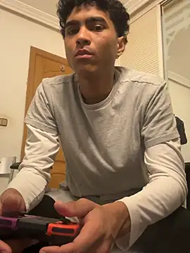 Ryan-hot online show from April 15, 7:58 pm