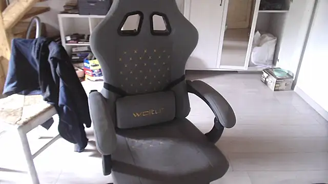 Snapshot of contemptumundi888 chatting on September 23, 10:03 am contemptumundi888 online show from September 23, 10:03 am