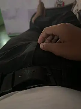 Desiboy   21 online show from February 12, 10:35 am