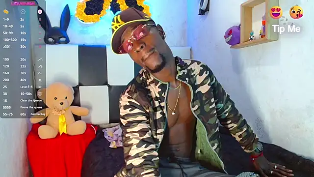 Aroonpapisex online show from April 3, 4:20 am