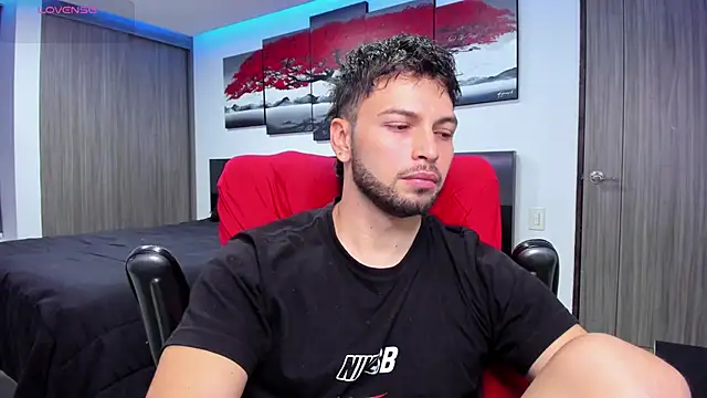 nick klaus online show from March 3, 11:33 pm