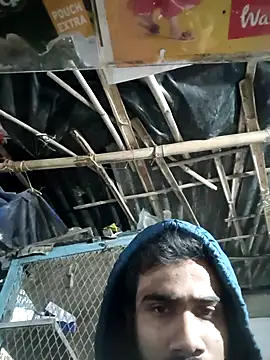 Skinny Bigass 23 online show from February 14, 3:58 pm