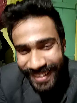 Skinny Bigass 23 online show from February 8, 6:01 pm