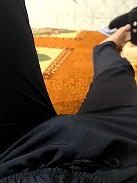 faaseel online show from March 7, 4:22 pm