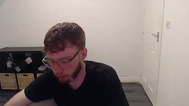 PrettyGinger online show from December 5, 5:07 pm