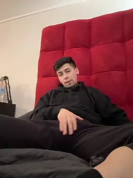 Crissis   online show from October 11, 7:07 pm