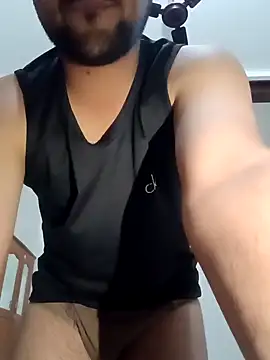 Snapshot of smartboy010101 chatting on February 21, 3:43 pm smartboy010101 online show from February 21, 3:43 pm