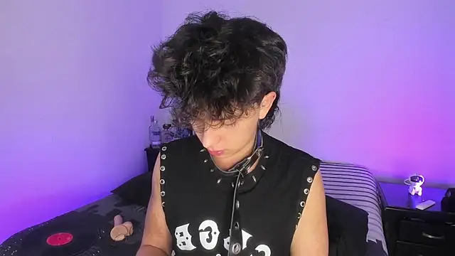 juandaaap online show from December 14, 5:14 am