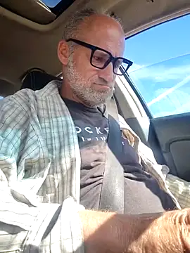 DatingProfile USA 43 str8 online show from February 19, 6:32 pm