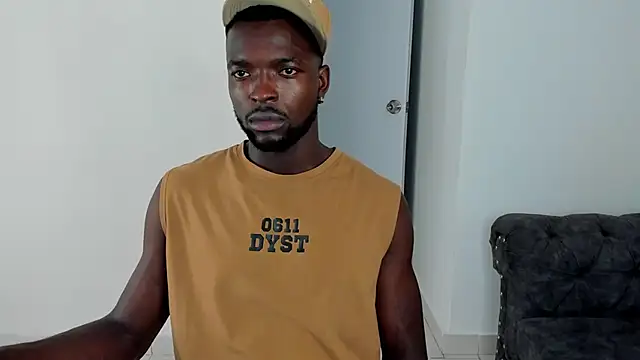 Dylan Taylor online show from October 29, 4:37 am