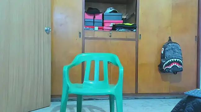 Snapshot of latin_bbc chatting on January 20, 2:32 am latin bbc online show from January 20, 2:32 am