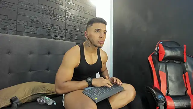 bruno miller  online show from December 20, 9:06 pm