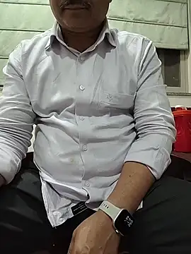 samee00721 online show from January 31, 7:23 pm