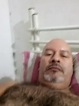 Juan 45 online show from June 23, 1:15 pm