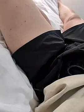 flaviusfcfa2002 online show from February 17, 5:04 am