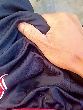 paubabando  online show from December 19, 9:39 am