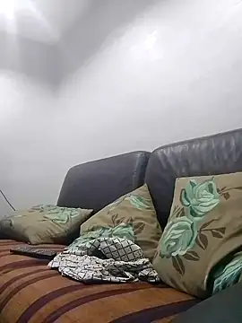 Snapshot of arabian82 chatting on January 7, 6:03 pm arabian82 online show from January 7, 6:03 pm