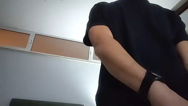 Snapshot of fnatic2806 chatting on October 30, 12:57 am fnatic2806 online show from October 30, 12:57 am