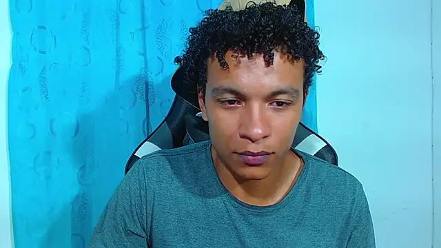 Black Diamon  online show from March 12, 7:57 am