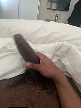 Hueythebbc online show from March 18, 8:39 am