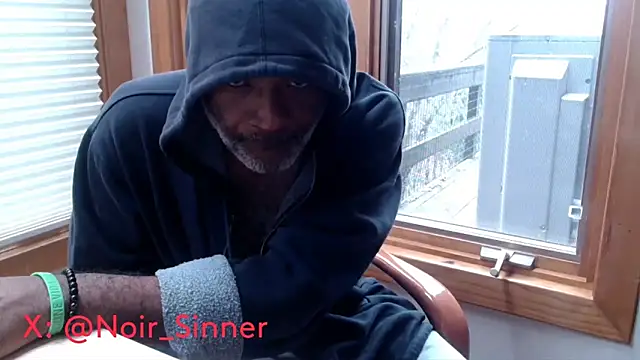 sinnernoir online show from November 10, 4:56 pm