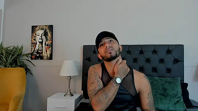 Robin Rief online show from October 15, 4:31 am