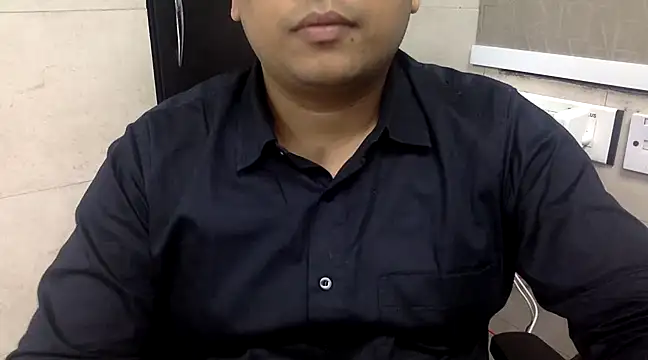 simpleguy1011 online show from December 18, 3:55 pm