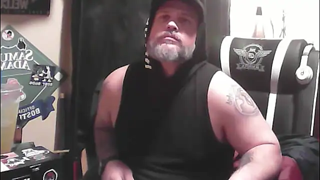 TwoFarty240 online show from October 19, 11:52 pm