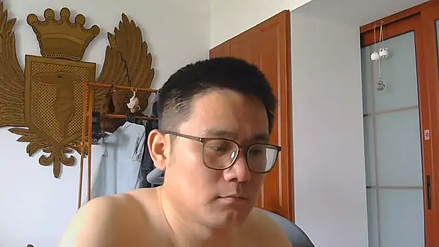 866532 online show from July 24, 2:09 am