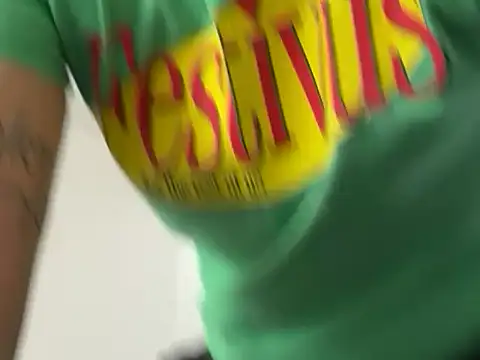 alex ruiz85 online show from November 17, 6:44 pm