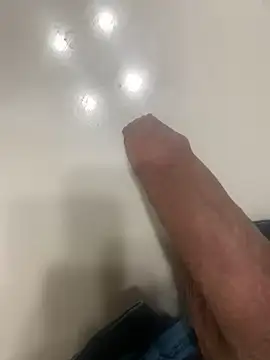 HoneyCoconuts online show from March 5, 5:29 am