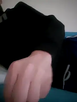 Snapshot of mertBy chatting on January 11, 7:17 am mertBy online show from January 11, 7:17 am