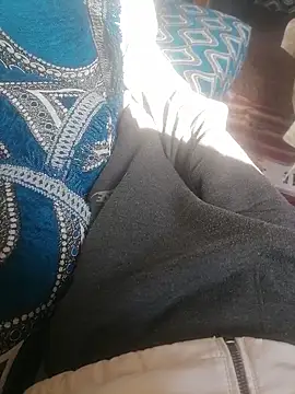 MamhounXx1 online show from December 31, 12:46 pm