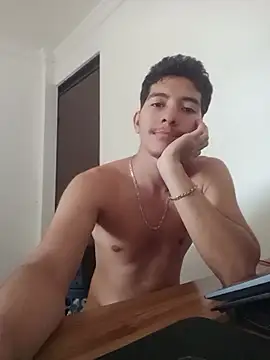 AlexP457 online show from April 13, 8:31 pm