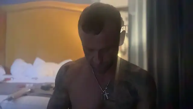 heavyhitta83 online show from January 20, 5:59 am