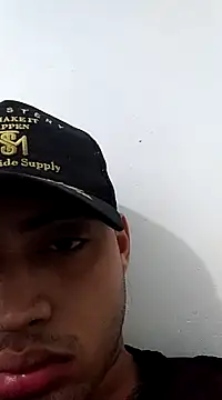 Snapshot of Dcducati7777 chatting on January 10, 6:42 am Dcducati7777 online show from January 10, 6:42 am