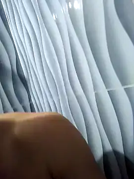 Snapshot of Dcducati7777 chatting on January 5, 7:17 pm Dcducati7777 online show from January 5, 7:17 pm