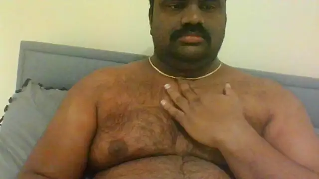 indianbearbot online show from January 9, 8:55 pm