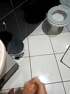 mayconguri2 online show from January 21, 2:00 am