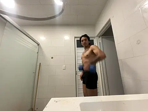 GIOOOO568 online show from April 3, 12:40 am