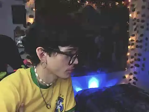 skinny dann online show from July 28, 3:58 am