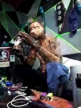 dulcedeseo13 online show from October 22, 7:45 am