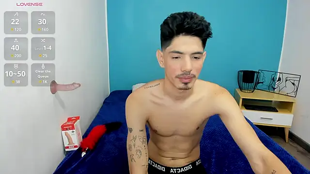 fabrizzio   online show from January 24, 8:32 pm